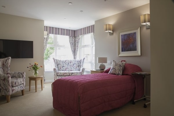Kirk Lane Home EH54 7FR