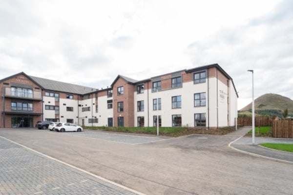 Tantallon House, 7 Tantallon Road