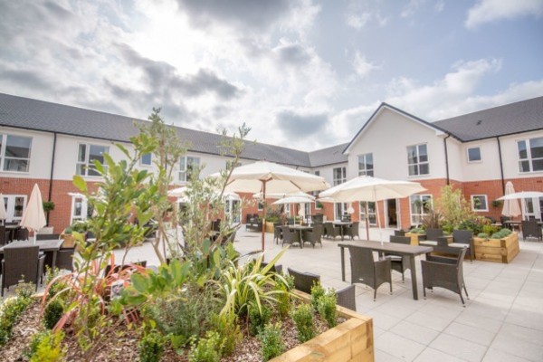Ivy Court, 10 Greenfield Lane