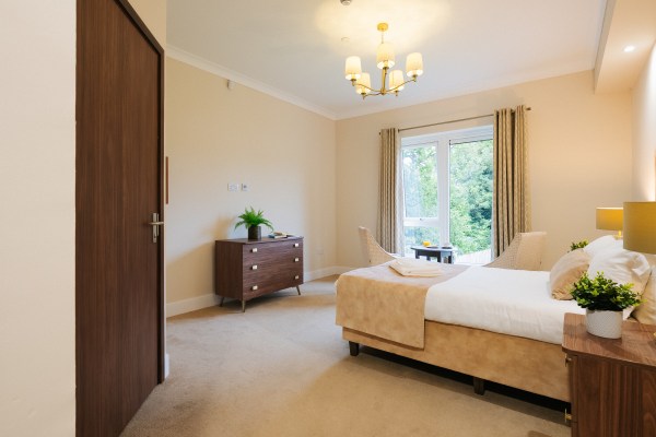 Balmoral by Northcare G43 2BW