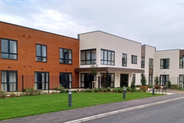 Chartwell Manor, 4 Nimrod Street