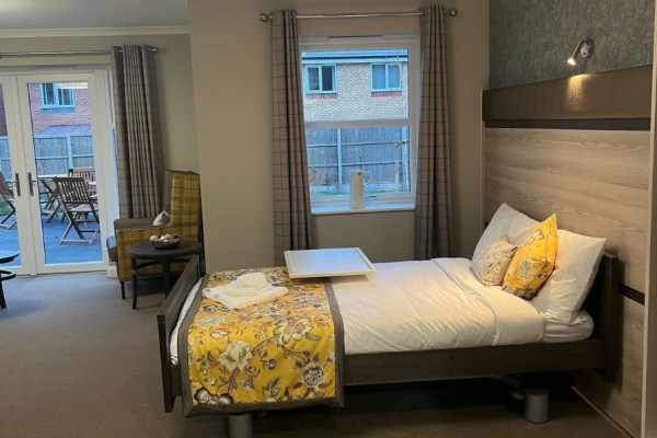 Brize Meadow Lodge, Carterton, Oxfordshire