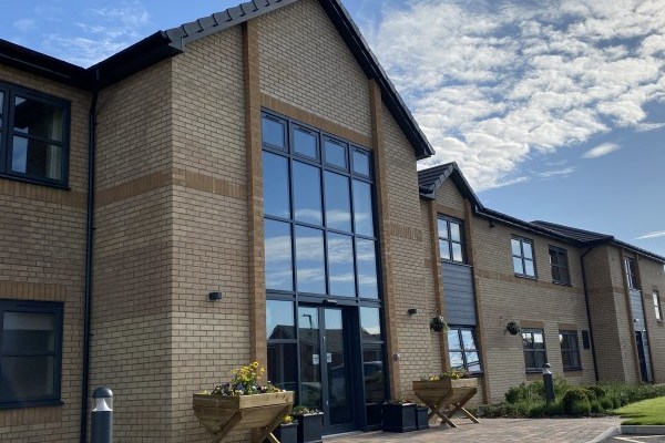 Kings Court, Flaxley Lane