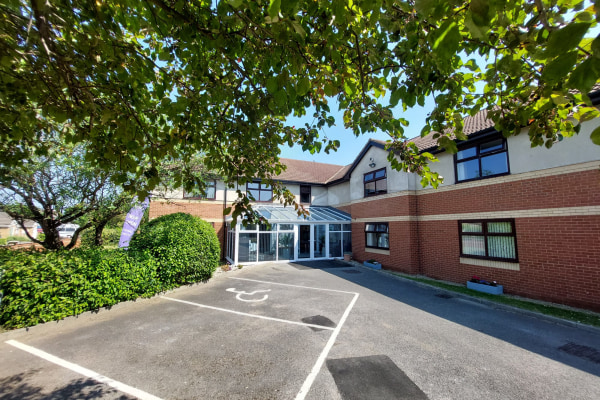 Silver Mews Care Home, 1 Deal Road
