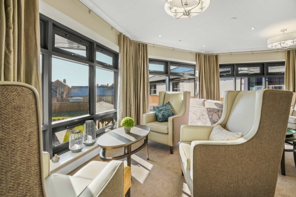 Montagu Hall, Harlington Road