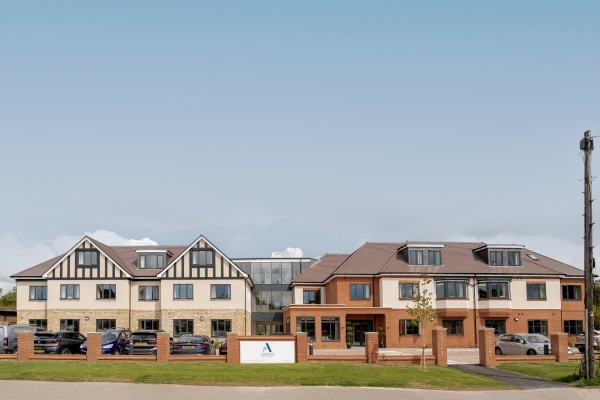 Ashton Meadows, 17-19 Coombe Lane West