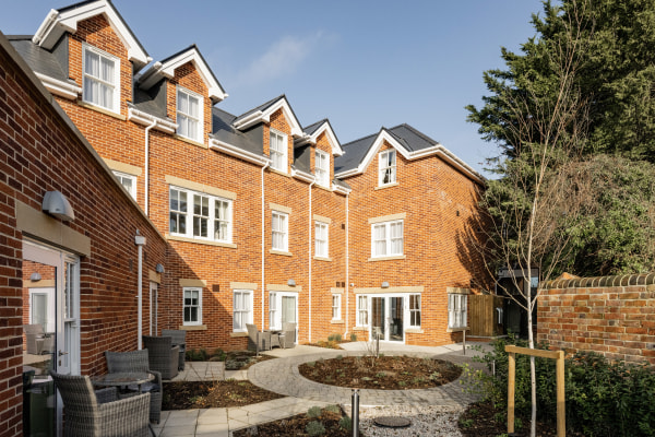 Sycamore Heights Nursing Home, 73 Shakespeare Road