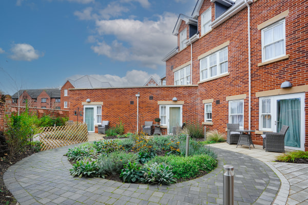 Sycamore Heights Nursing Home MK40 2DW