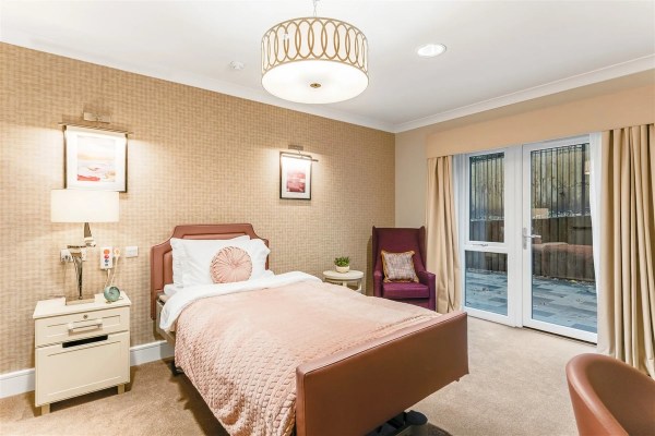 Dorking Manor Care Home, Ridgeway Road