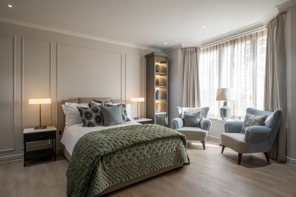Loveday Belgravia SW1W 8QF