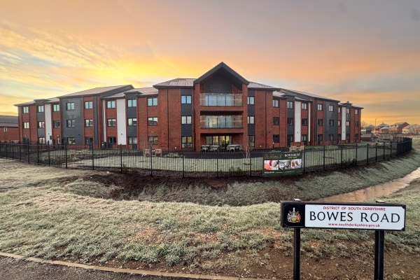 Bowesbury, 89 Bowes Road