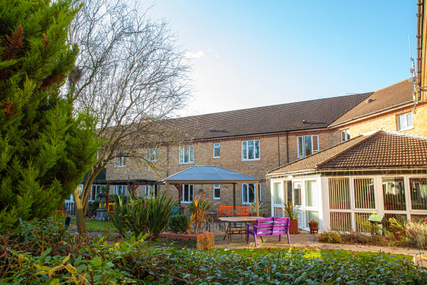 Mayfair Lodge Day Care Centre, Watkins Rise