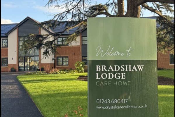 Bradshaw Lodge, Shripney Road