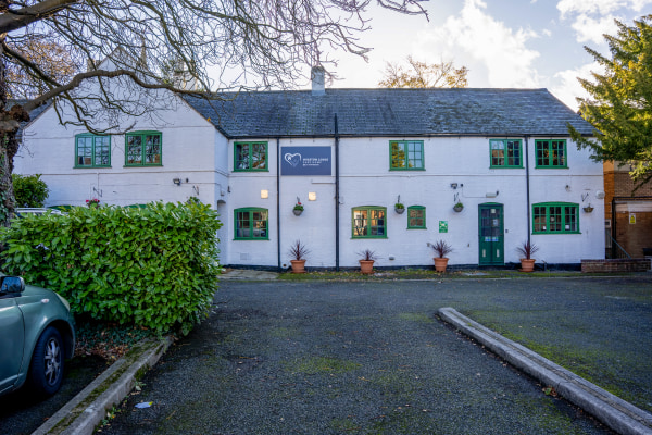 Wigston Lodge, Long Street