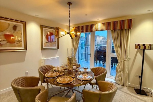 Greenways Care Home G13 1RP