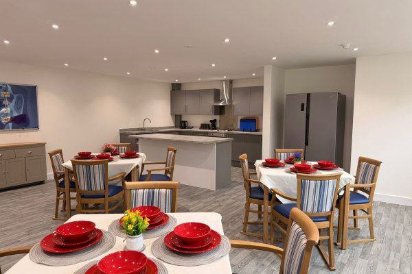 Sandy Court, Ossett