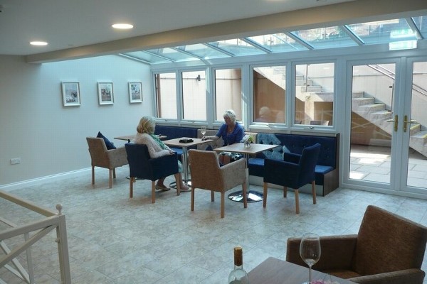 moorings-residential-care-home-60-north-promenade-the-moorings
