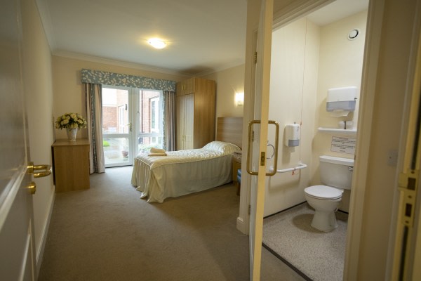 Southwell Court NG25 0TX