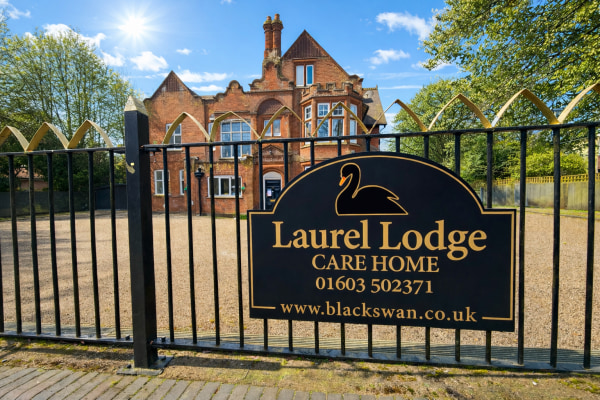 Laurel Lodge, 19 Ipswich Road