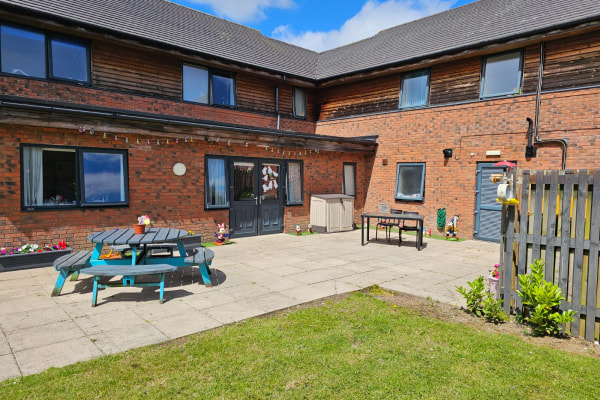 Astbury View, 81 Turnberry Road