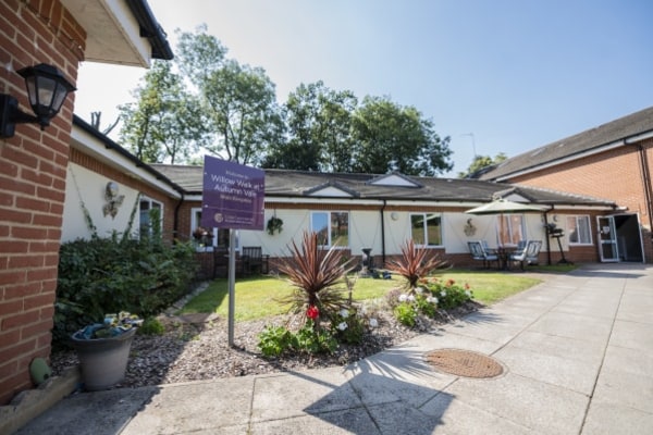 Autumn Vale Care Centre Care Home Danesbury Park Road Welwyn Hertfordshire Al6 9sn 47 Reviews