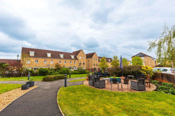 Barchester Hampton Grove Care Home, 2 Chaffinch Lane