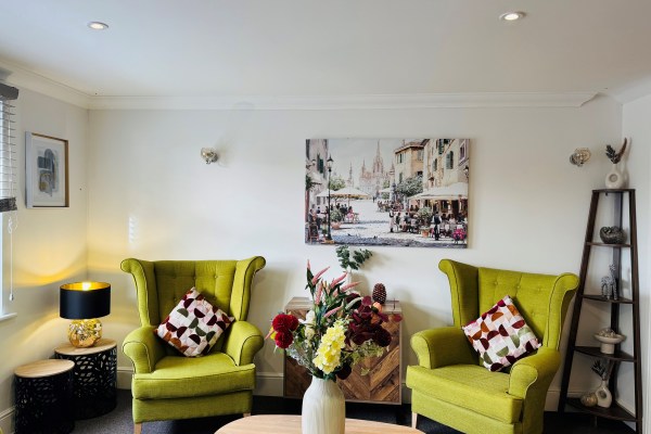 Oakwood Grange S71 4EZ
