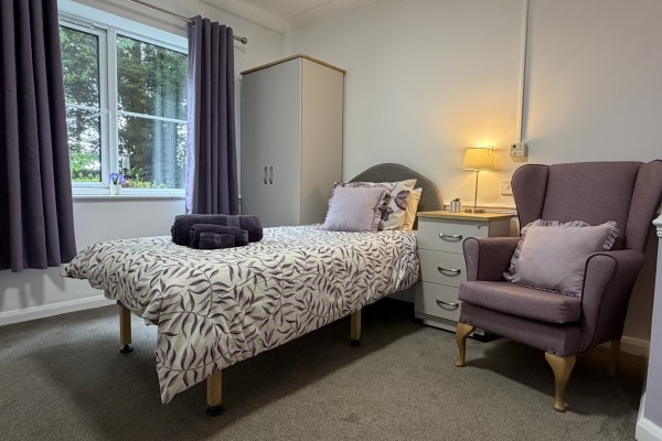 Aughton Park L39 5QE