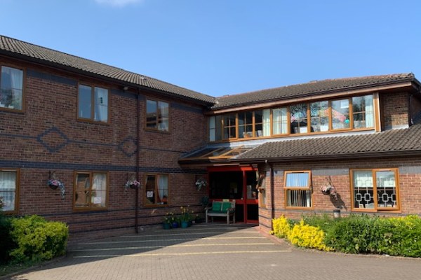 Aughton Park, Aughton Park Drive