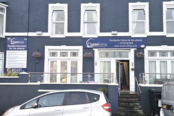 Ocean Living, Swansea