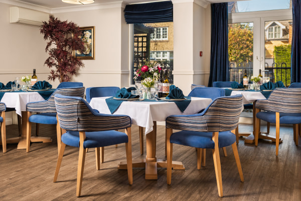 Deer Park View Care Centre TW11 0DX