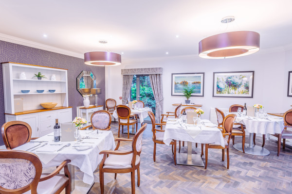 Barchester Broadway Halls Care Home DY1 3EA