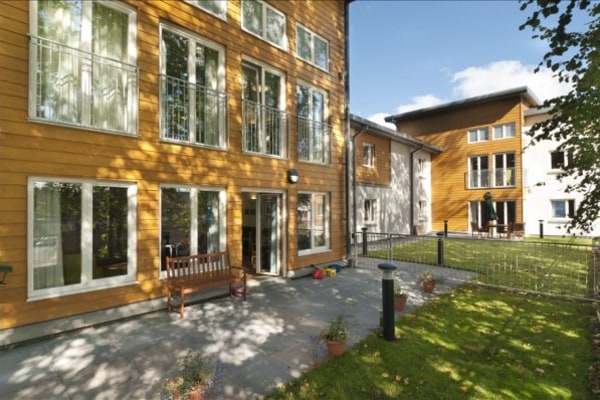 Clement Park, 4 Clement Park Place
