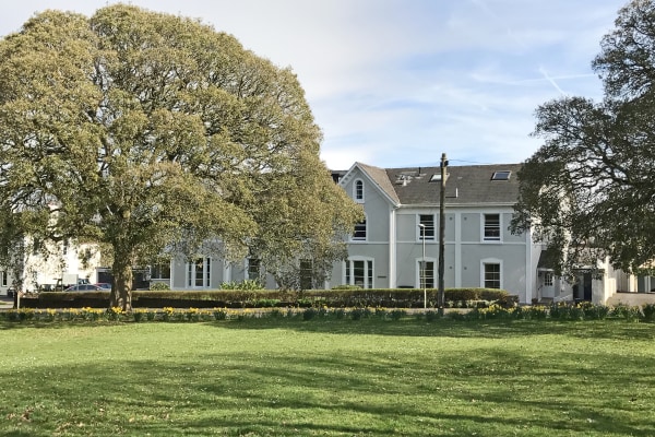 Somerforde, 2/3 Forde Park
