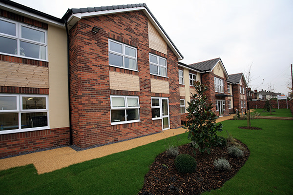 Hurst Park Court Care Home Longview Drive Huyton Liverpool Merseyside L36 6dz 32 Reviews