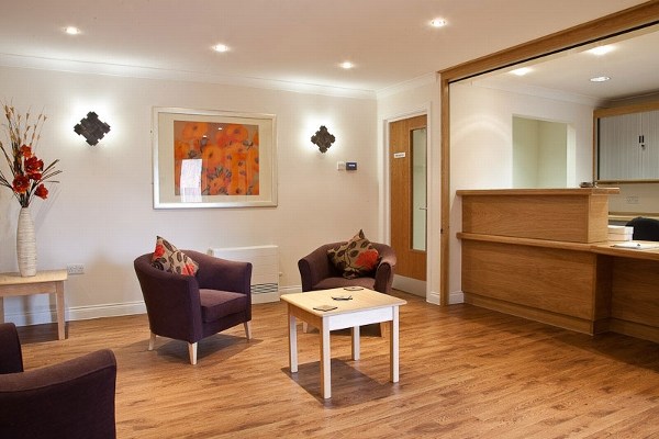 Azalea Court Care Home 58 62 Abbey Road Bush Hill Park Enfield London En1 2qn 34 Reviews