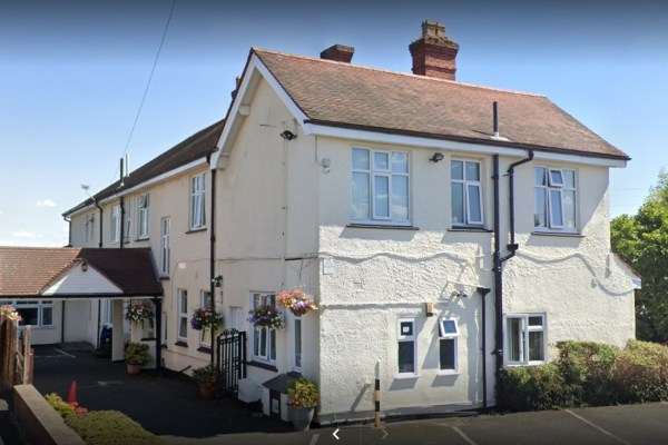 Coton House, 55 Coton Road