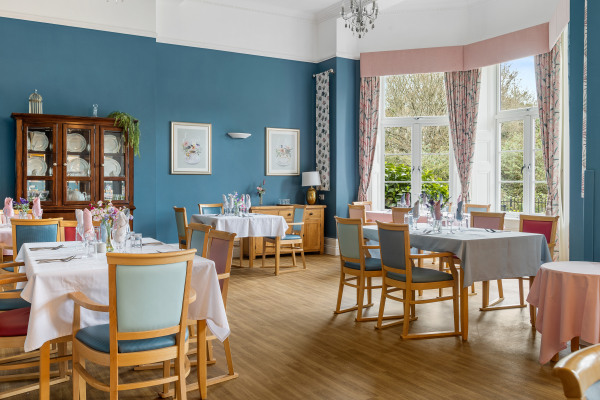 West Cliff Hall Care Home SO45 6AA