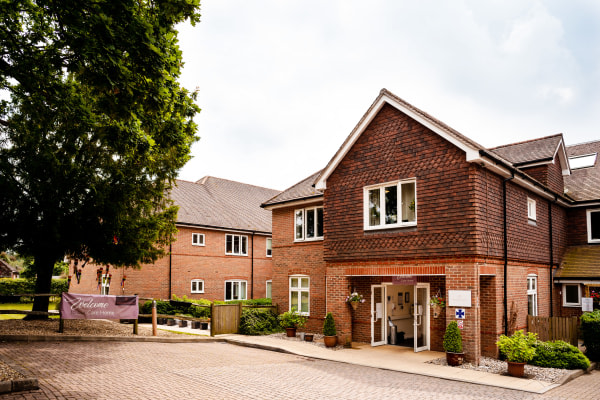 Rowan Lodge, Crown Lane