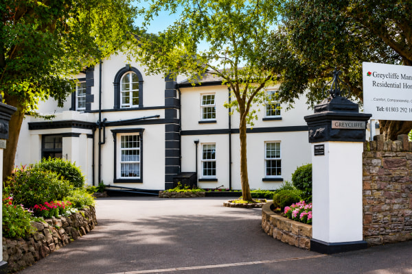 Greycliffe Manor, Lower Warberry Road