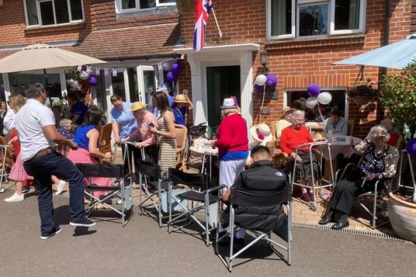 Willow Tree Lodge PO16 7UJ