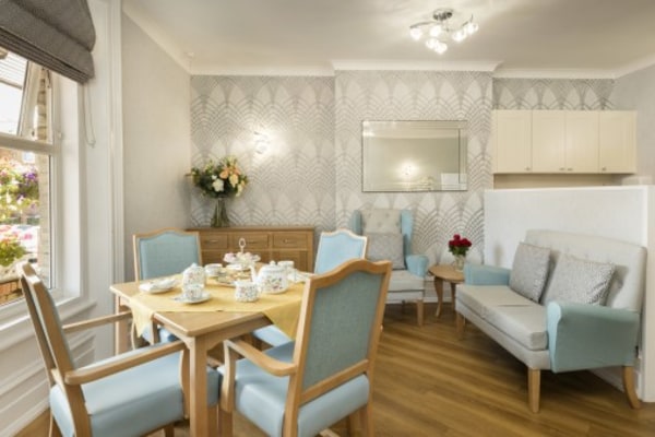The Lodge Care Home HP2 5BW