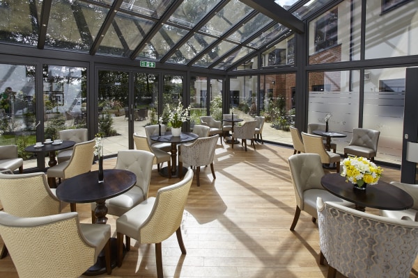 Silvermere Care Home - Avery Healthcare, Cobham
