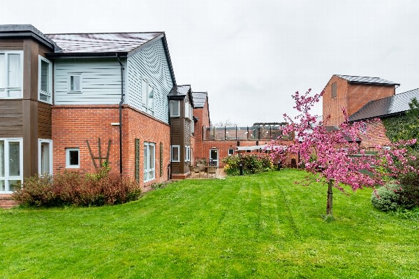 Barchester Iddenshall Hall and Beeston View Memory Lane Community CW6 0EG