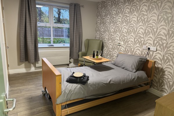 Norbury Court, Devon Road