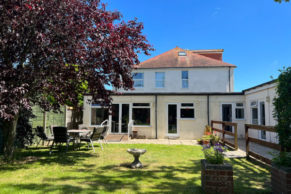 Appletree House, 9 Pratton Avenue