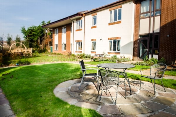 The Moreton Centre, The Moreton Centre