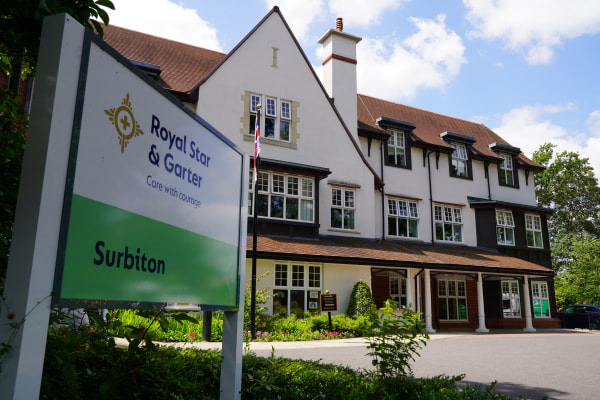 Royal Star & Garter - Surbiton, Upper Brighton Road