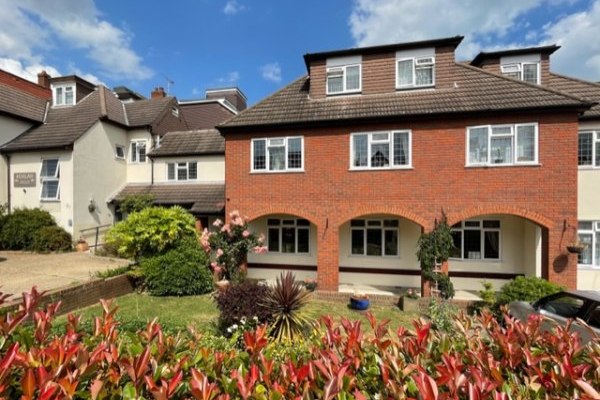 Adalah, 20 Cliff Road