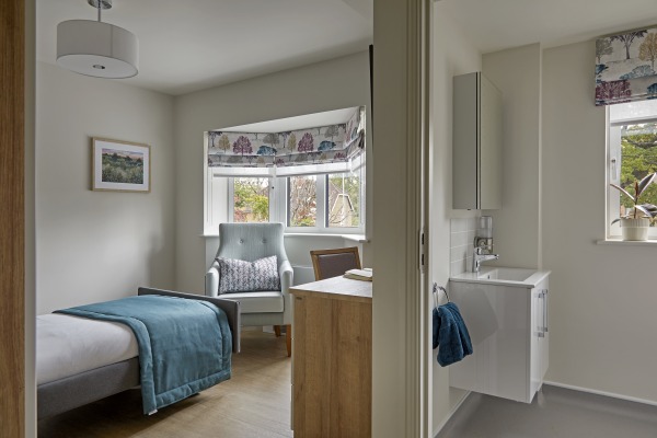 Woodlands Care Home UB10 8SX